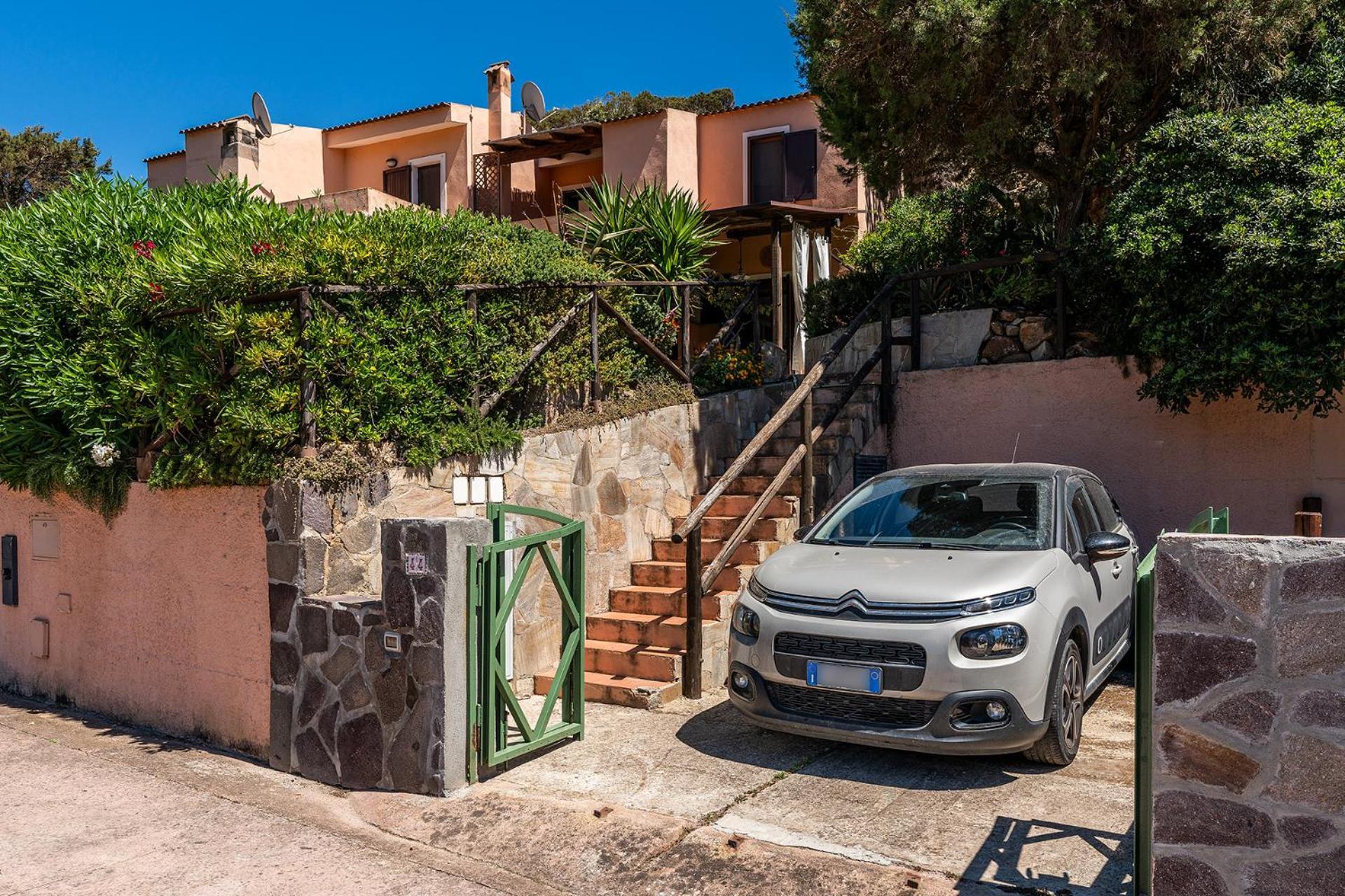 Villa Perdalonga, Vista Mare Sea View Tuerredda Teulada Exterior photo